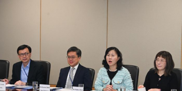 香港特区政府与物流界循五大策略应对美国滥施关税